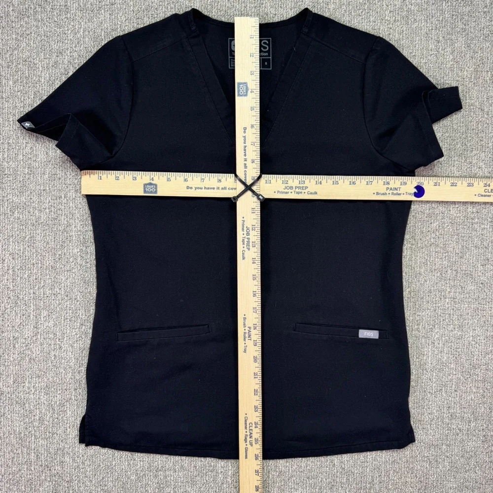 NWT‎ FIGS Women Black V-Neck Scrub Top Size Small Technical Collection FW1100